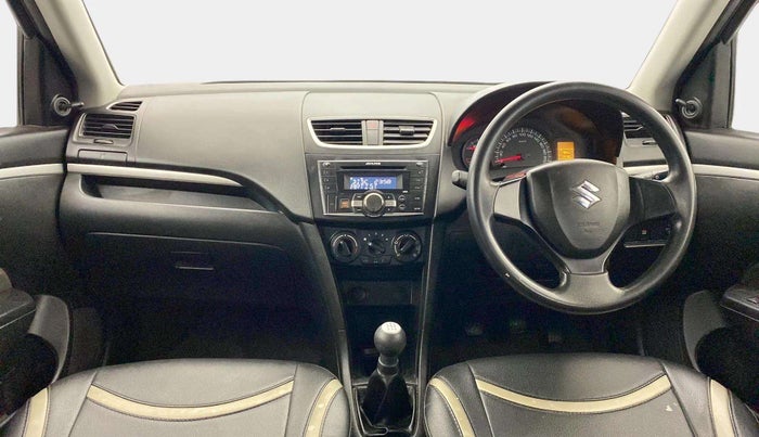 2017 Maruti Swift LXI (O), Petrol, Manual, 73,644 km, Dashboard