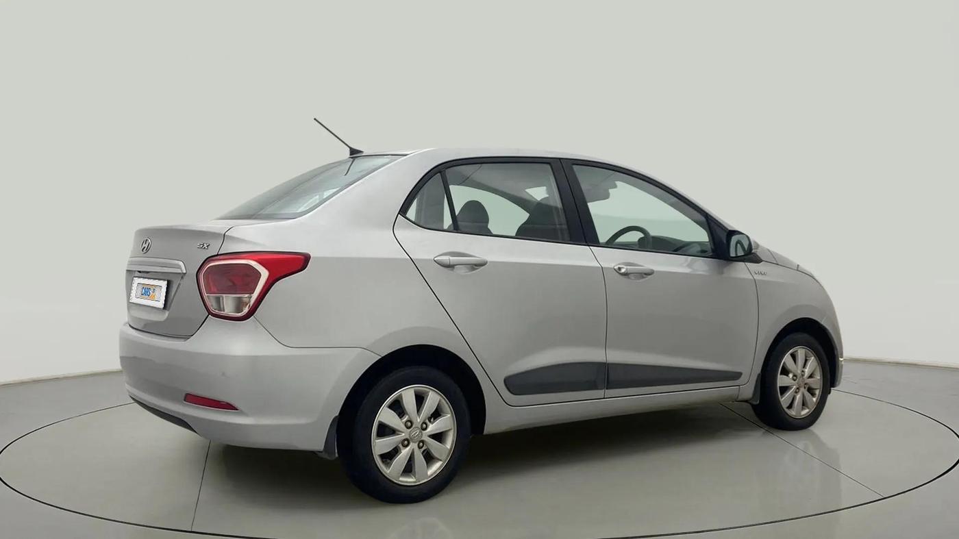 2016 Hyundai Xcent SX 1.2, Petrol, Manual, 28,346 km, Right Back Diagonal