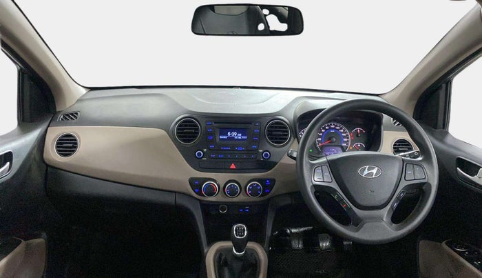 2015 Hyundai Grand i10 SPORTZ 1.2 KAPPA VTVT, Petrol, Manual, 40,749 km, Dashboard