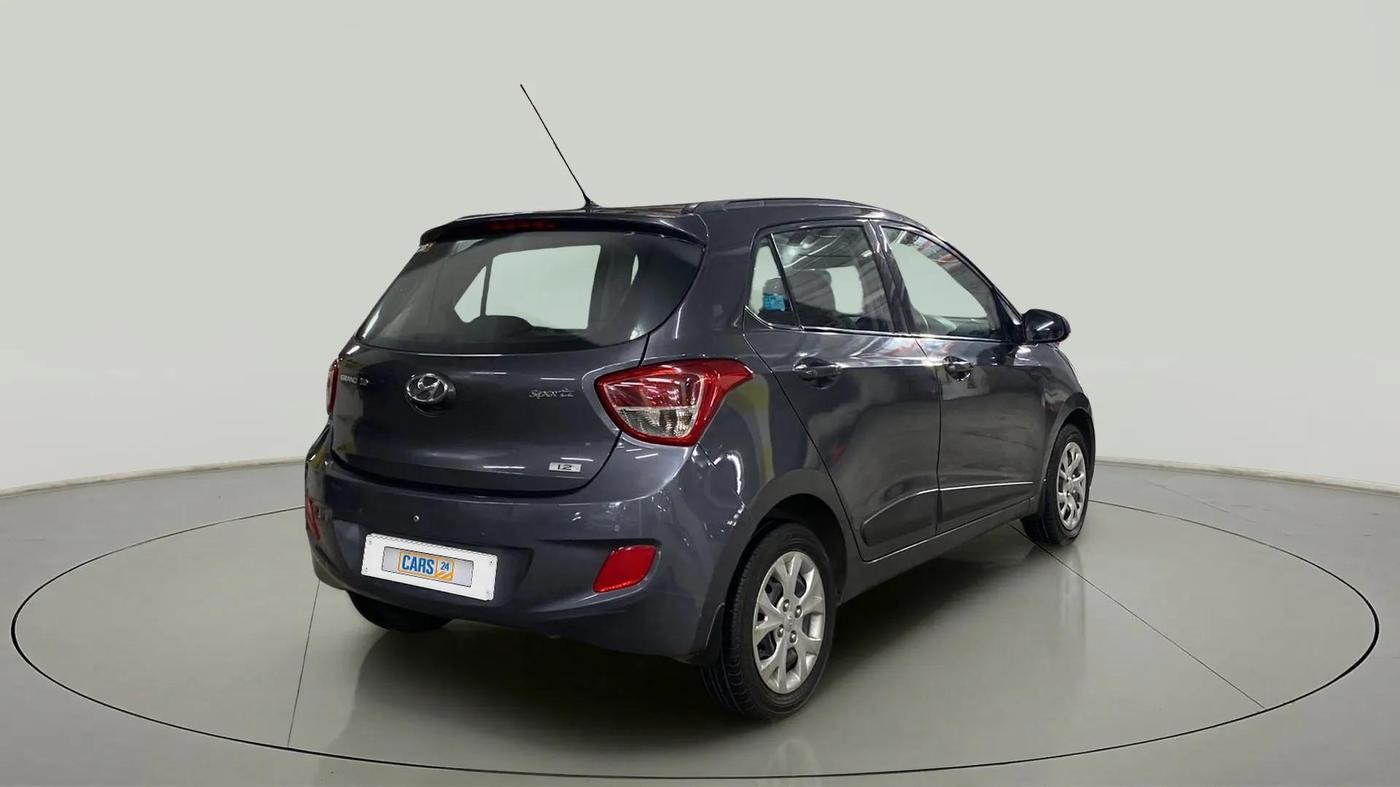 2015 Hyundai Grand i10 SPORTZ 1.2 KAPPA VTVT, Petrol, Manual, 40,749 km, Right Back Diagonal