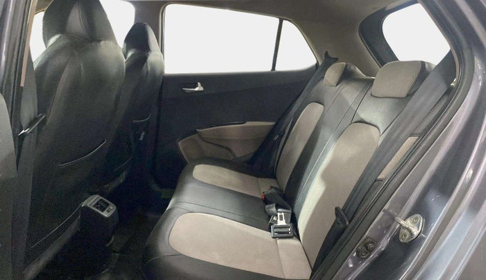 2015 Hyundai Grand i10 SPORTZ 1.2 KAPPA VTVT, Petrol, Manual, 40,749 km, Right Side Rear Door Cabin