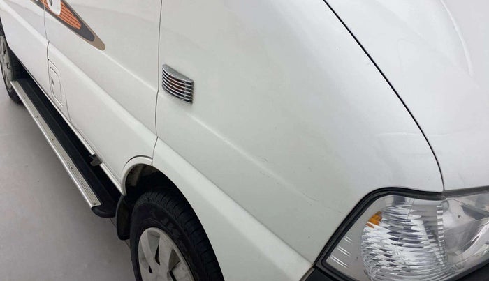 2020 Maruti Eeco 5 STR WITH A/C+HTR CNG, CNG, Manual, 62,754 km, Right fender - Slight discoloration