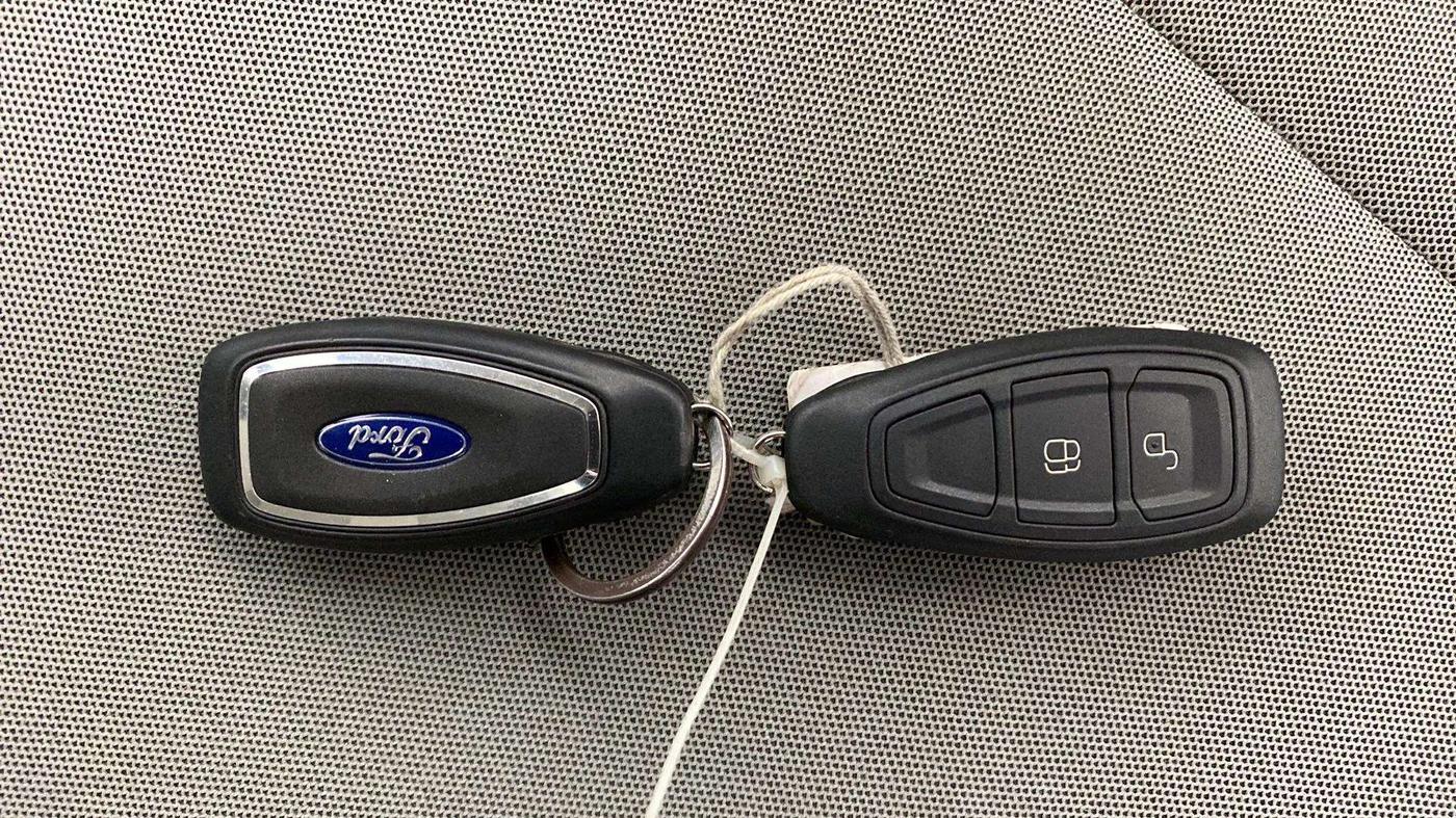2017 Ford Ecosport TITANIUM 1.5L PETROL AT, Petrol, Automatic, 90,159 km, Key Close Up