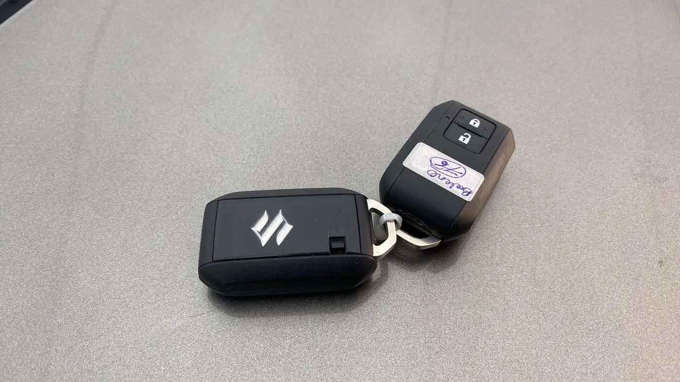 2019 Maruti Baleno ZETA PETROL 1.2, Petrol, Manual, 48,957 km, Key Close Up