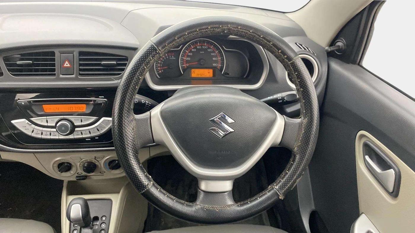 2017 Maruti Alto K10 VXI (O) AMT, Petrol, Automatic, 39,985 km, Steering Wheel Close Up