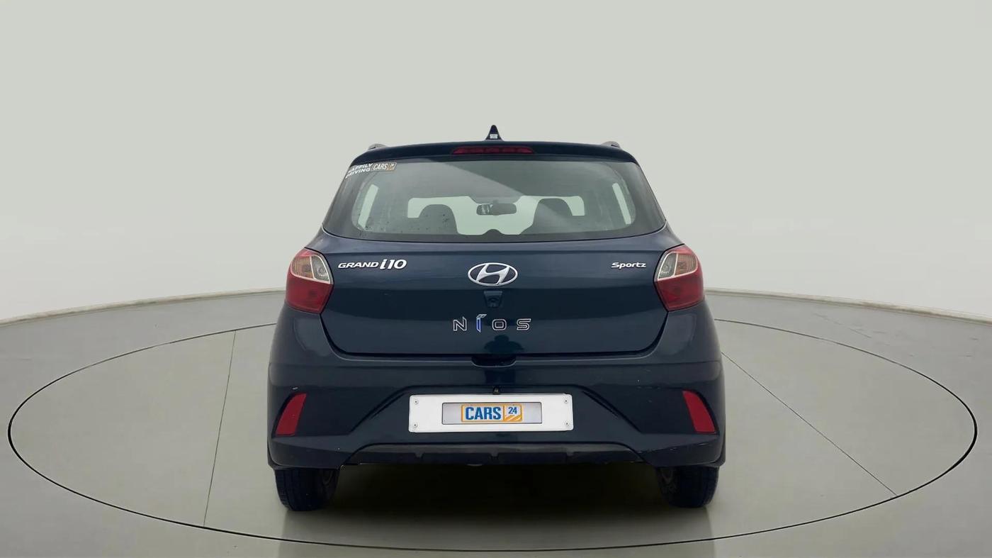 2021 Hyundai GRAND I10 NIOS SPORTZ 1.2 KAPPA VTVT, Petrol, Manual, 27,950 km, Back/Rear