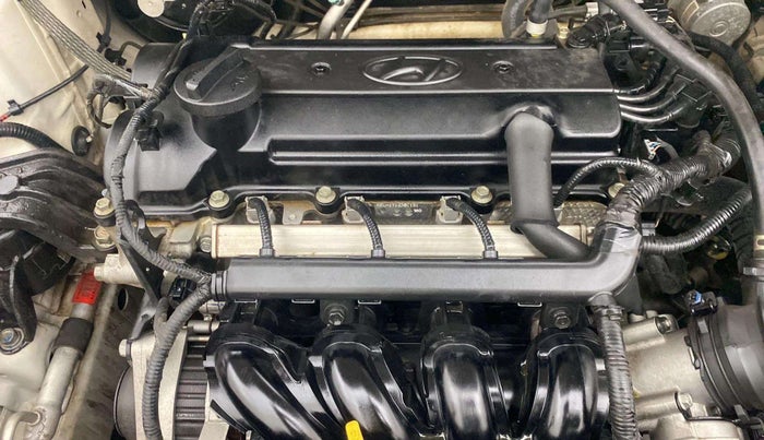 2018 Hyundai Elite i20 ASTA 1.2 (O), Petrol, Manual, 32,345 km, Open Bonet