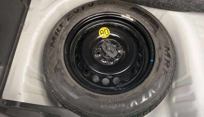 2021 Maruti Baleno ZETA PETROL 1.2, Petrol, Manual, 29,475 km, Dicky (Boot door) - Tool missing