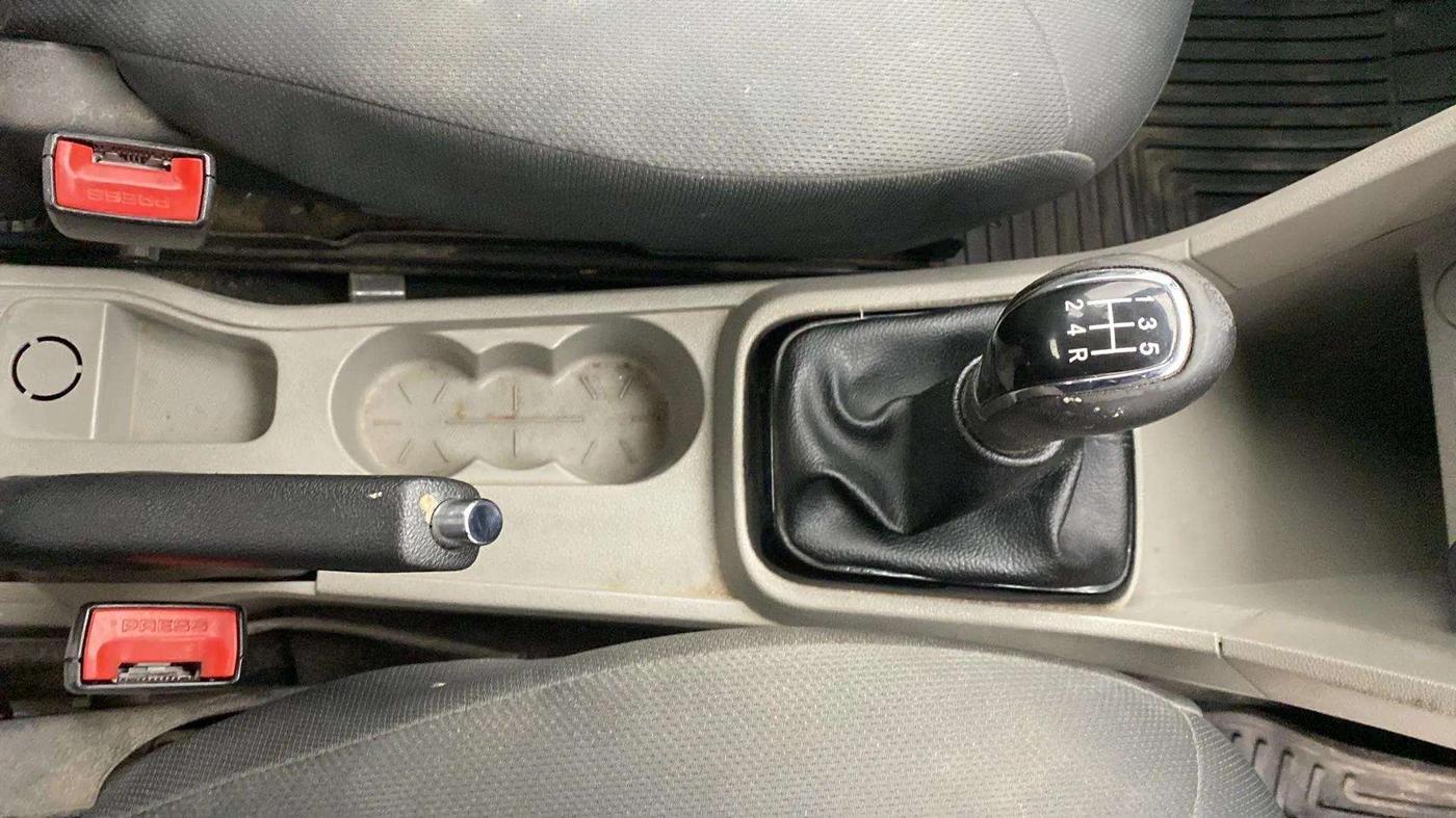2018 Tata Tiago XZ PETROL, Petrol, Manual, 25,934 km, Gear Lever