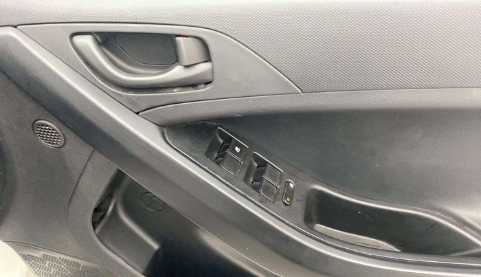 2023 Tata NEXON SMART+ 1.2 PETROL, Petrol, Manual, 16,218 km, Driver Side Door Panels Control