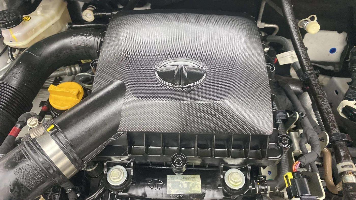 2023 Tata NEXON SMART+ 1.2 PETROL, Petrol, Manual, 16,218 km, Open Bonet
