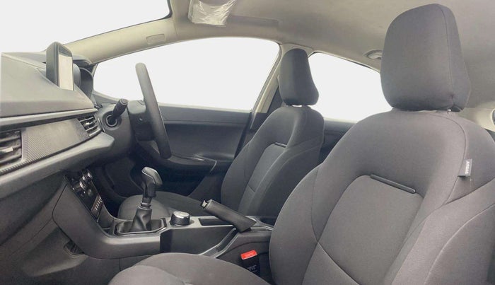 2023 Tata NEXON SMART+ 1.2 PETROL, Petrol, Manual, 16,218 km, Right Side Front Door Cabin