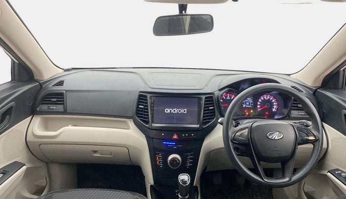 2022 Mahindra XUV300 W4 1.2 PETROL, Petrol, Manual, 16,301 km, Dashboard