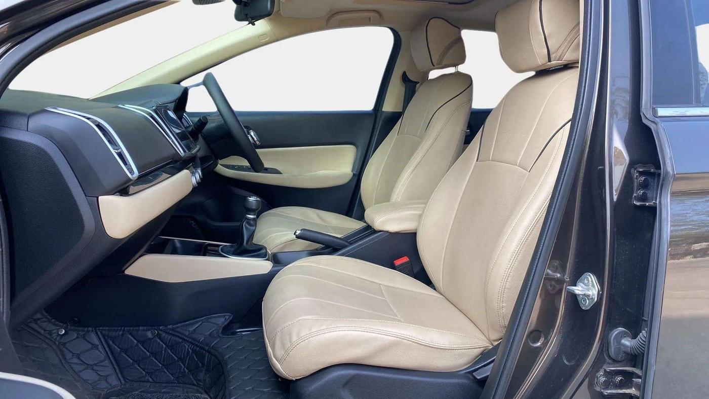 2023 Honda City 1.5L I-VTEC VX, Petrol, Manual, 40,066 km, Right Side Front Door Cabin