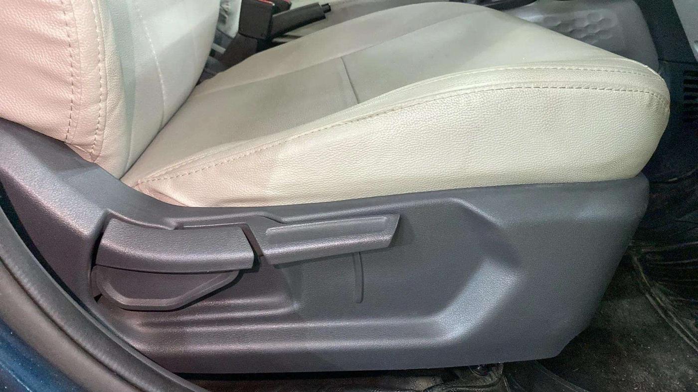 2020 Hyundai GRAND I10 NIOS SPORTZ AMT 1.2 KAPPA VTVT, Petrol, Automatic, 12,396 km, Driver Side Adjustment Panel