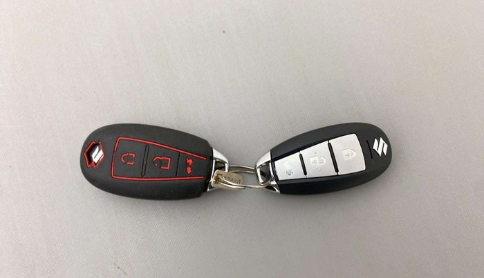 2018 Maruti Ciaz ZETA 1.4  MT PETROL, Petrol, Manual, 53,992 km, Key Close Up