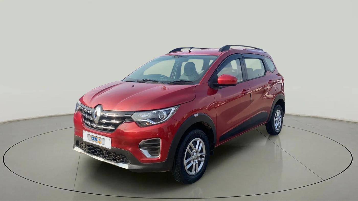 2020 Renault TRIBER RXT AMT, Petrol, Automatic, 64,553 km, Left Front Diagonal