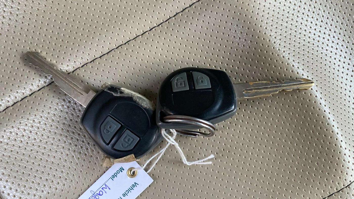 2017 Maruti Wagon R 1.0 VXI, Petrol, Manual, 61,856 km, Key Close Up