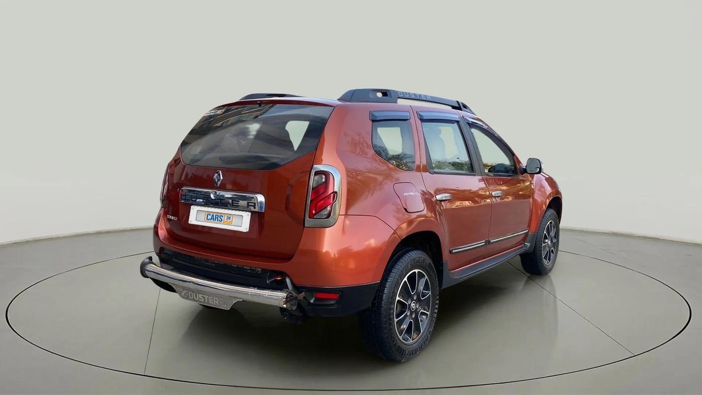 2019 Renault Duster RXS PETROL, Petrol, Manual, 26,099 km, Right Back Diagonal