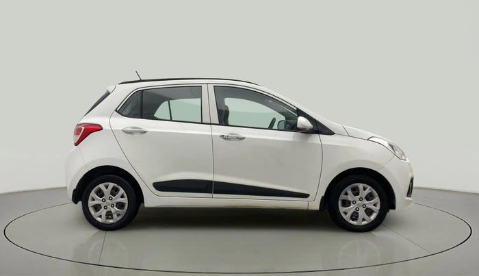 2014 Hyundai Grand i10 SPORTZ 1.2 KAPPA VTVT, Petrol, Manual, 44,169 km, Right Side View