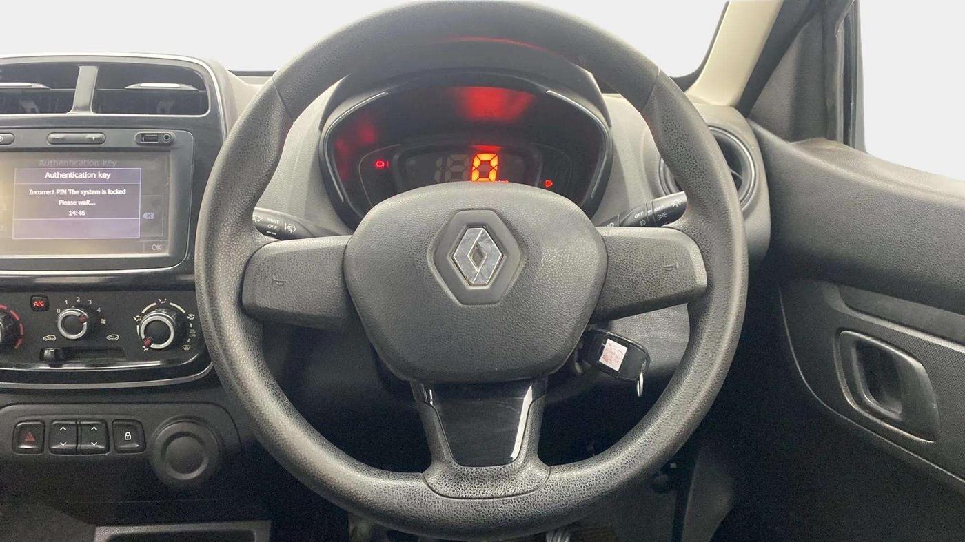 2017 Renault Kwid RXT 0.8, Petrol, Manual, 49,192 km, Steering Wheel Close Up