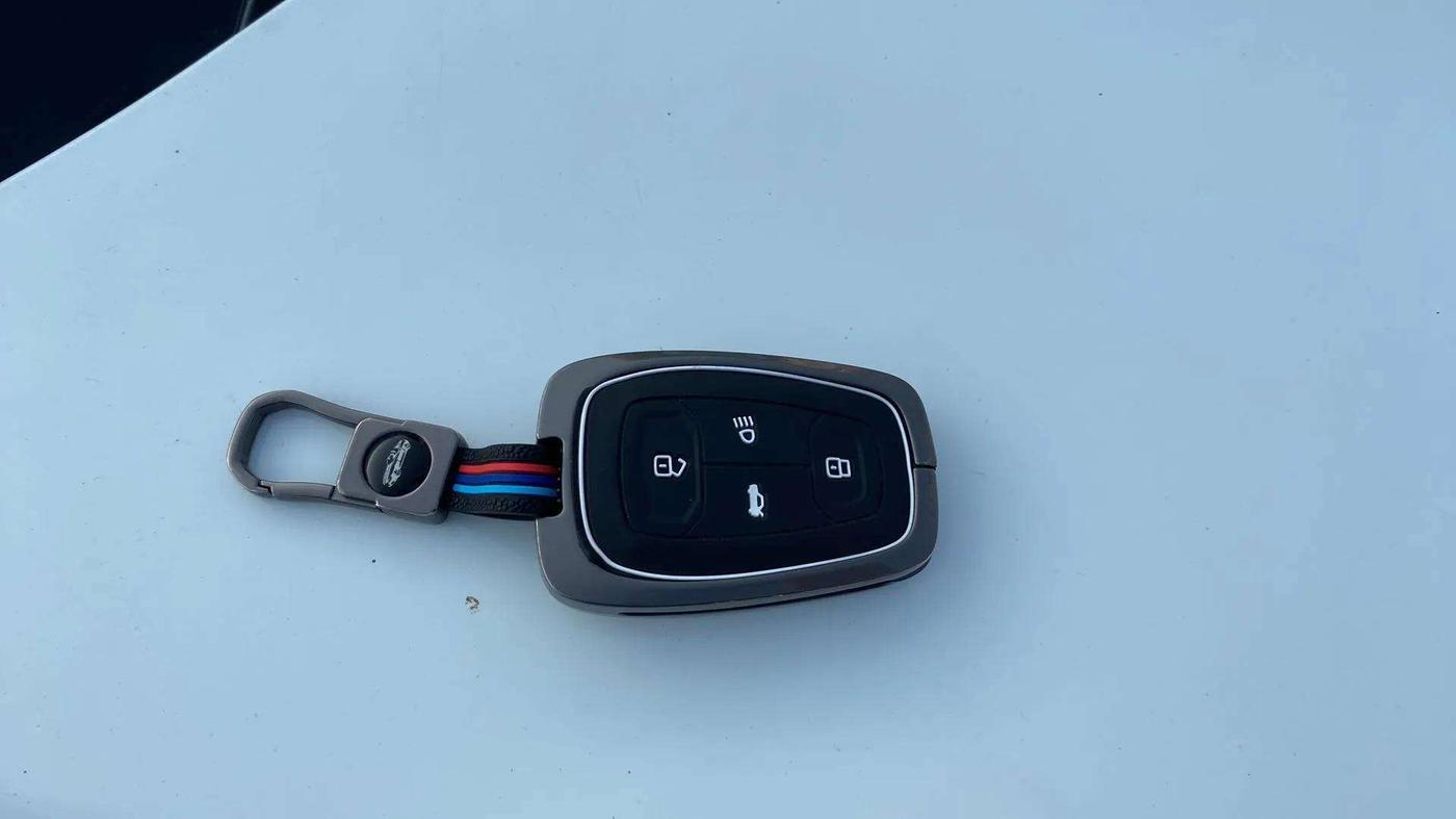 2021 Tata Harrier XT PLUS 2.0L KRYOTEC, Diesel, Manual, 78,697 km, Key Close Up