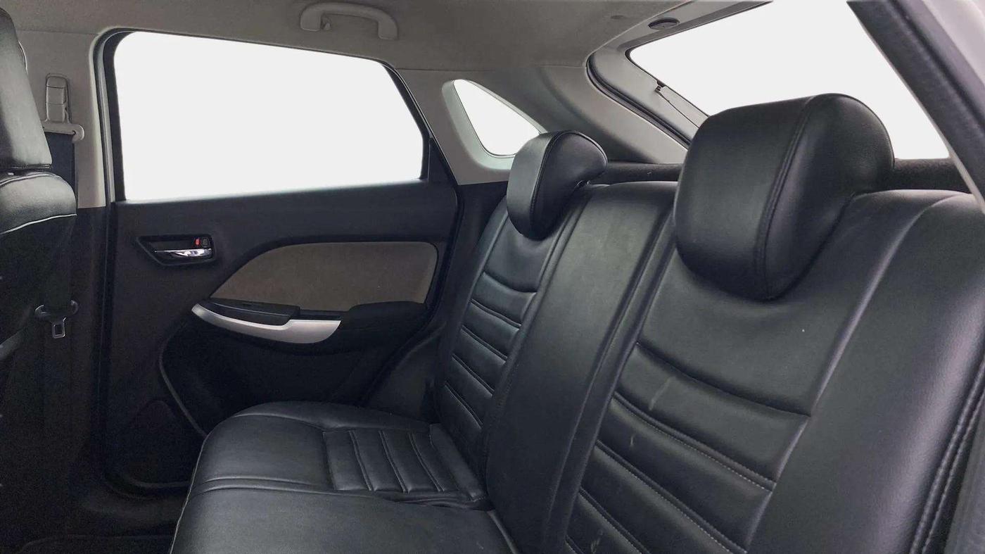 2015 Maruti Baleno ALPHA PETROL 1.2, Petrol, Manual, 57,674 km, Right Side Rear Door Cabin