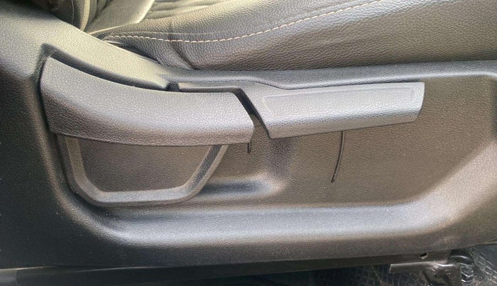 2021 Hyundai Creta SX EXECUTIVE 1.5 PETROL, Petrol, Manual, 26,422 km, Driver Side Adjustment Panel