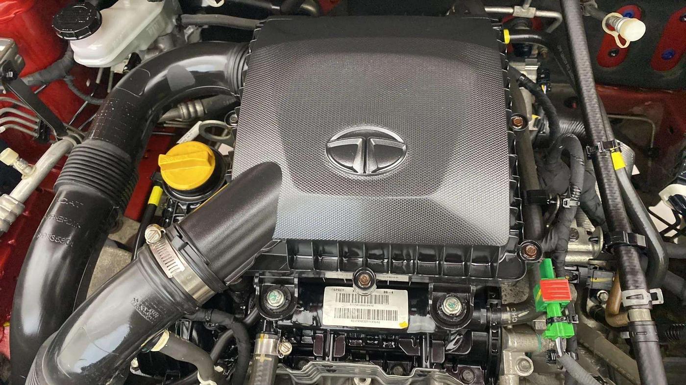 2018 Tata NEXON XM PETROL, Petrol, Manual, 20,894 km, Open Bonet