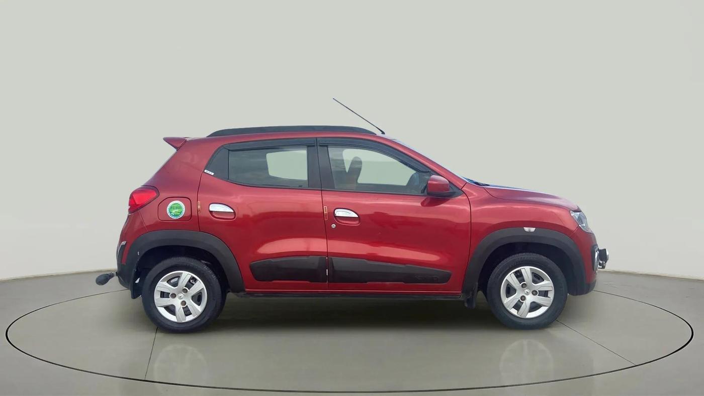 2017 Renault Kwid RXT 1.0 (O), Petrol, Manual, 53,254 km, Right Side View