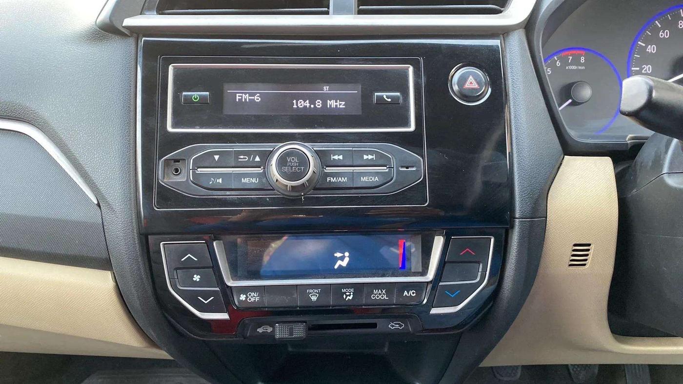 2016 Honda Amaze 1.2L I-VTEC S, Petrol, Manual, 84,047 km, Air Conditioner
