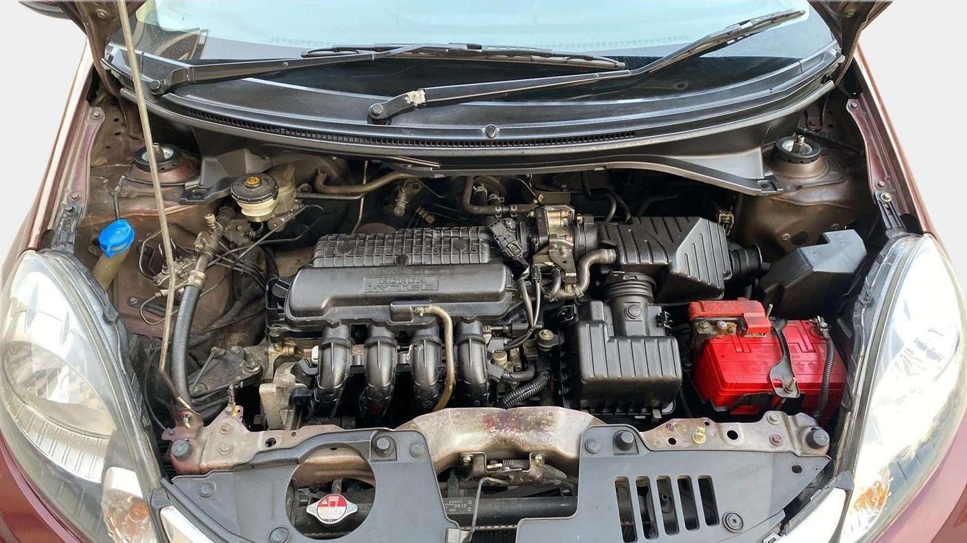 2016 Honda Amaze 1.2L I-VTEC S, Petrol, Manual, 84,047 km, Open Bonet
