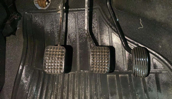 2017 Tata Tiago XT PETROL, Petrol, Manual, 12,148 km, Pedals