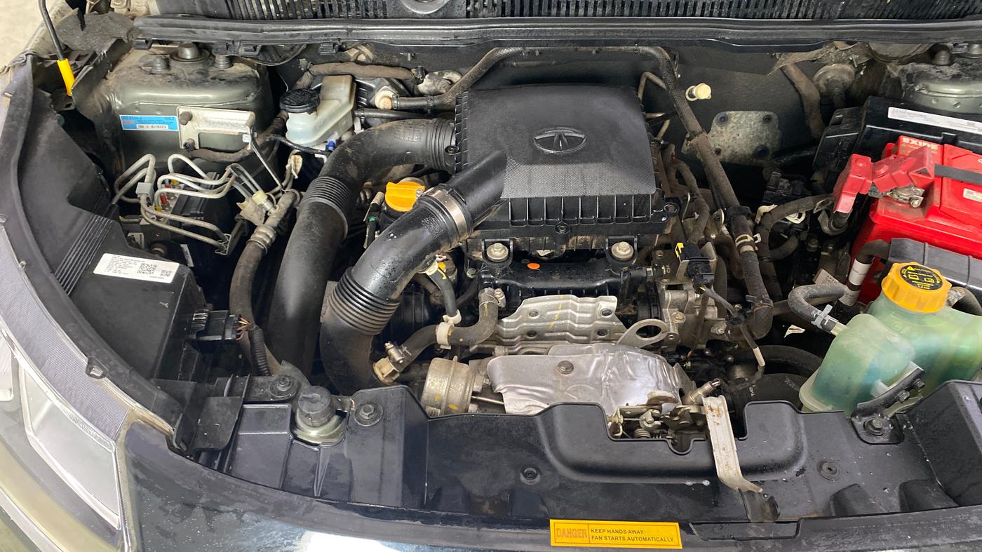 2022 Tata NEXON XZ PETROL, Petrol, Manual, 28,250 km, Engine View - Right