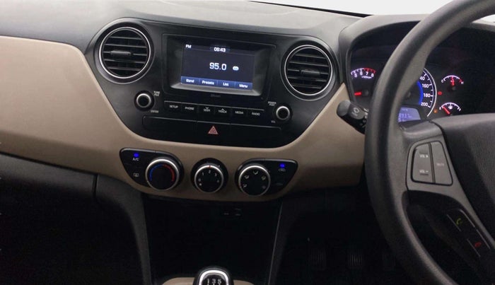 2017 Hyundai Grand i10 SPORTZ 1.2 KAPPA VTVT, Petrol, Manual, 42,861 km, Air Conditioner