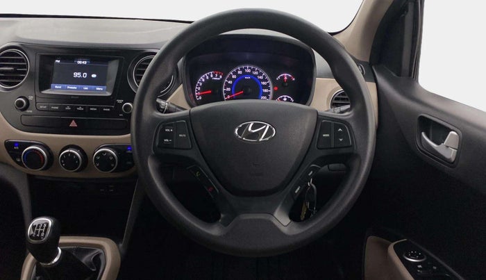 2017 Hyundai Grand i10 SPORTZ 1.2 KAPPA VTVT, Petrol, Manual, 42,861 km, Steering Wheel Close Up