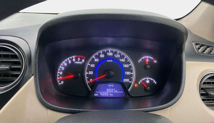2017 Hyundai Grand i10 SPORTZ 1.2 KAPPA VTVT, Petrol, Manual, 42,861 km, Odometer Image