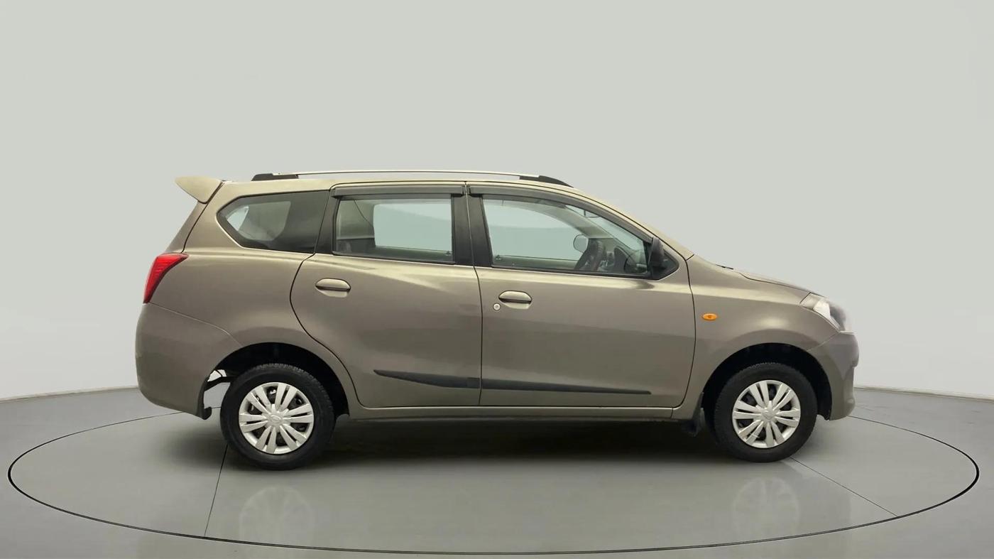 2016 Datsun Go Plus T (O), Petrol, Manual, 53,519 km, Right Side View