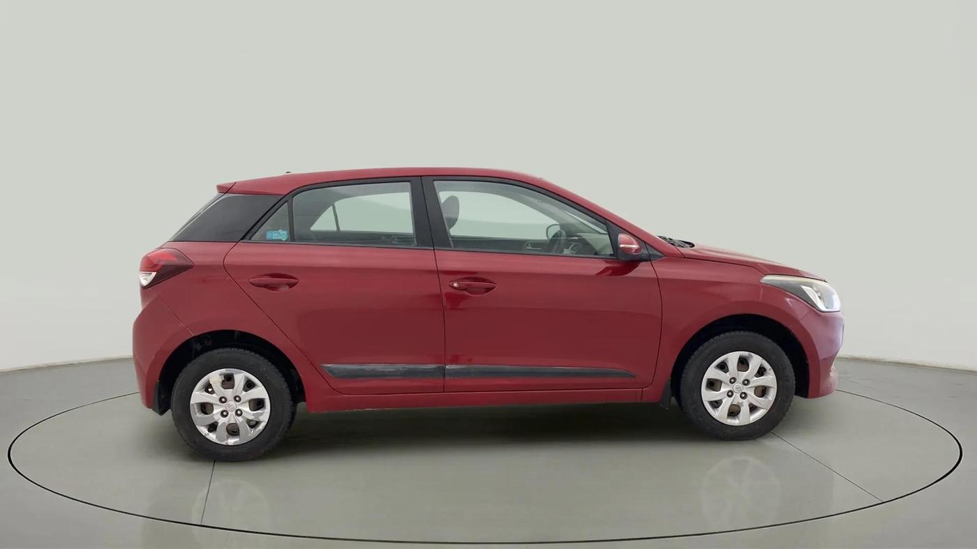 2016 Hyundai Elite i20 SPORTZ 1.2, Petrol, Manual, 61,321 km, Right Side View