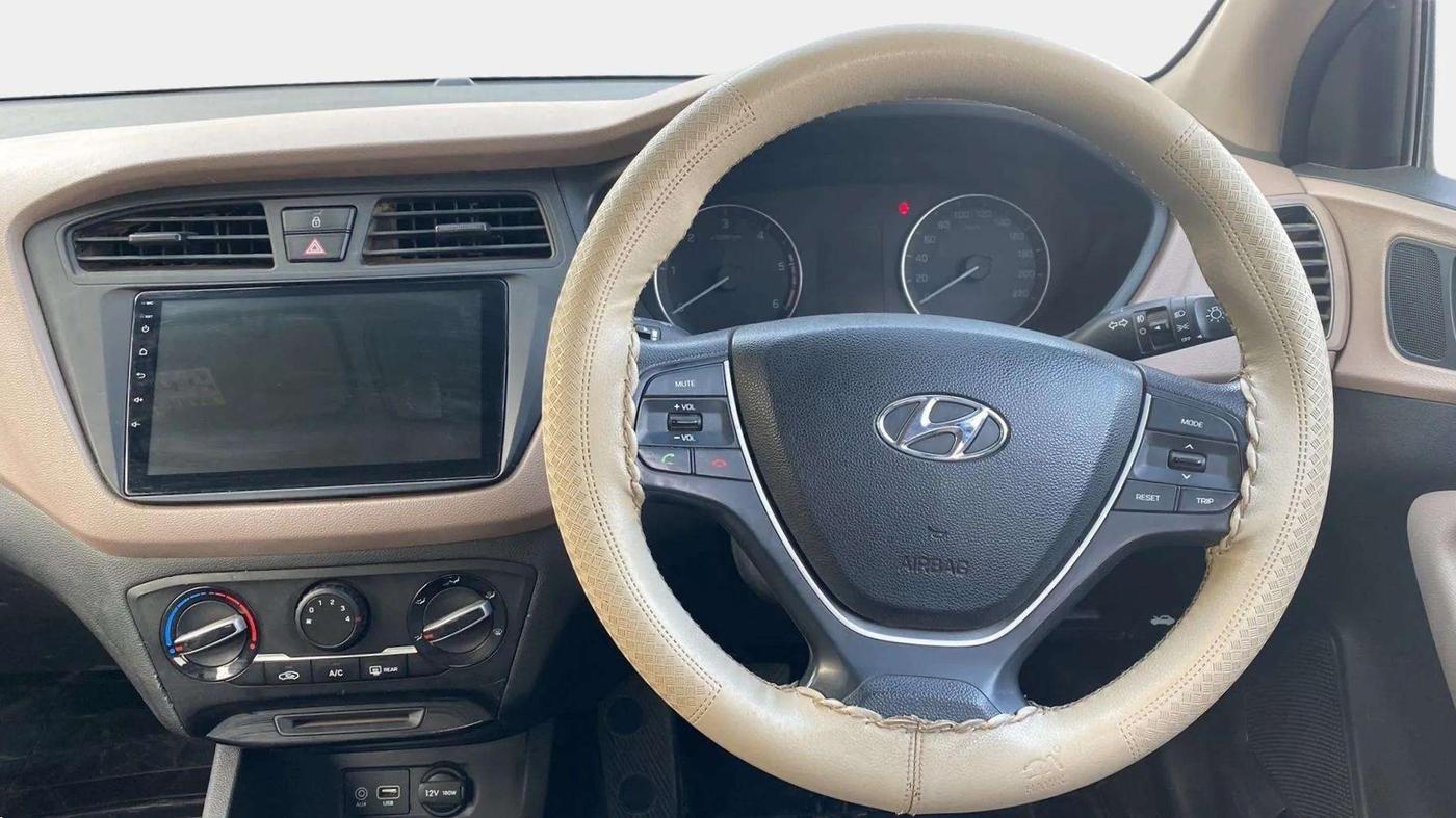 2018 Hyundai Elite i20 SPORTZ 1.4 CRDI, Diesel, Manual, 74,512 km, Steering Wheel Close Up