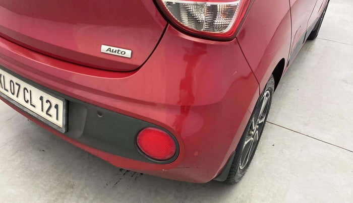 2017 Hyundai Grand i10 SPORTZ (O) AT 1.2 KAPPA VTVT, Petrol, Automatic, 29,977 km, Rear bumper - Minor scratches