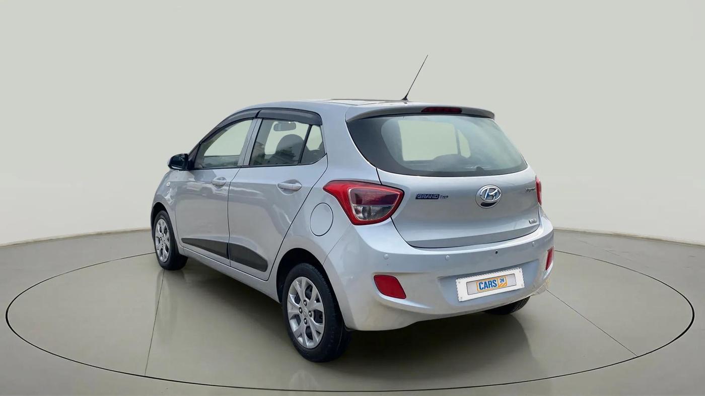 2015 Hyundai Grand i10 MAGNA 1.2 KAPPA VTVT, Petrol, Manual, 26,658 km, Left Back Diagonal