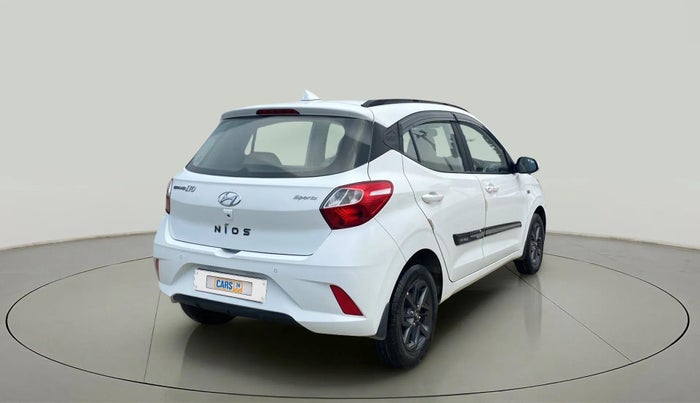 2020 Hyundai GRAND I10 NIOS SPORTZ AMT 1.2 KAPPA VTVT, Petrol, Automatic, 24,734 km, Right Back Diagonal