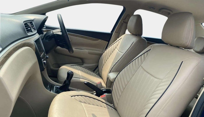 2021 Maruti Ciaz ZETA 1.5 SHVS MT PETROL, Petrol, Manual, 24,353 km, Right Side Front Door Cabin