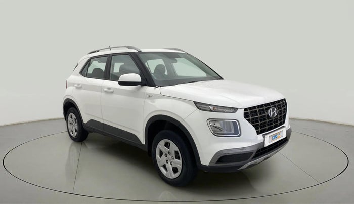 2020 Hyundai VENUE S 1.2, Petrol, Manual, 29,392 km, Right Front Diagonal