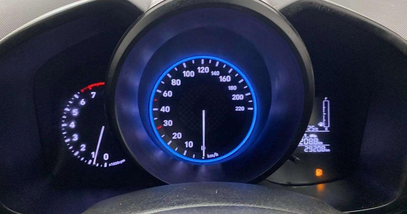 2020 Hyundai VENUE S 1.2, Petrol, Manual, 29,392 km, Odometer Image