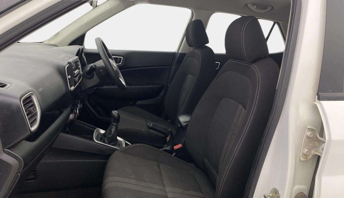 2020 Hyundai VENUE S 1.2, Petrol, Manual, 29,392 km, Right Side Front Door Cabin