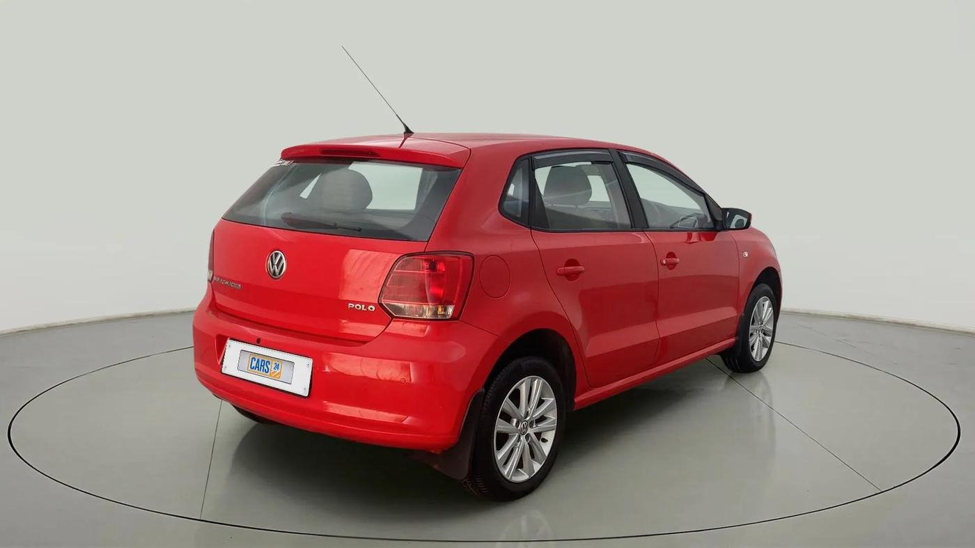 2013 Volkswagen Polo HIGHLINE1.2L, Petrol, Manual, 34,825 km, Right Back Diagonal