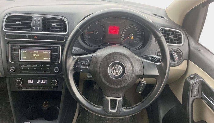 2013 Volkswagen Polo HIGHLINE1.2L, Petrol, Manual, 34,825 km, Steering Wheel Close Up