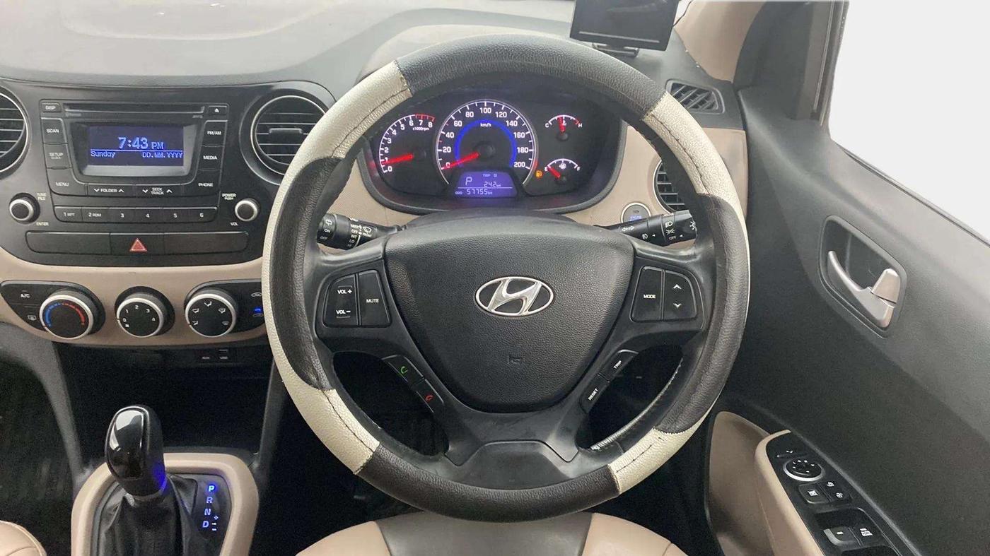 2015 Hyundai Grand i10 ASTA AT 1.2 KAPPA VTVT, Petrol, Automatic, 57,801 km, Steering Wheel Close Up